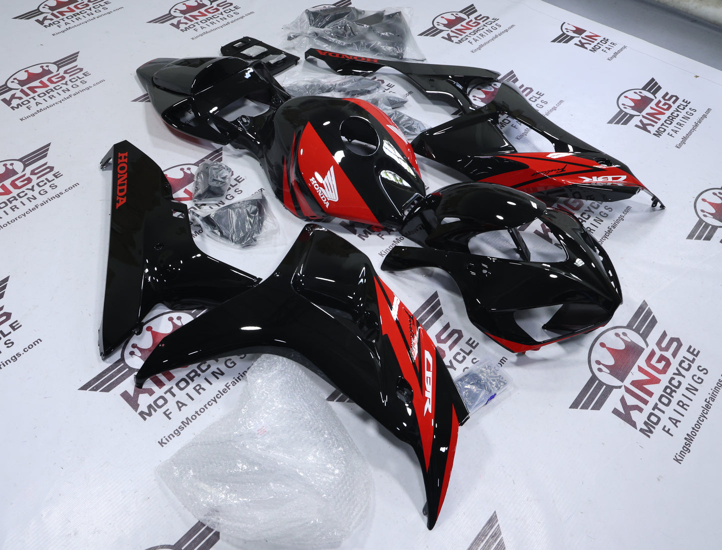 Honda CBR1000RR Fairings (2006-2007) Black, Red, White from KingsMotorcycleFairings.com