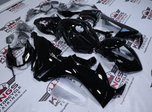 Honda CBR1000RR Fairings (2017-2025) All Black from KingsMotorcycleFairings.com