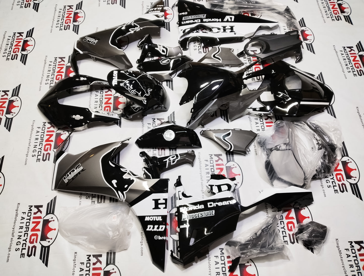 Honda CBR1000RR Fairings (2017-2025) Black, Gray, White, Bull HRC at KingsMotorcycleFairings.com