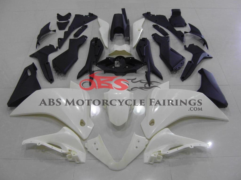 Honda CBR125R Fairings (2011-2016) White at KingsMotorcycleFairings.com