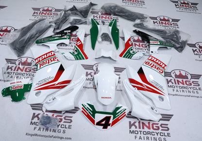 Honda CBR250R Fairings (2011-2014) White, Red, Green Castrol #4 at KingsMotorcycleFairings.com