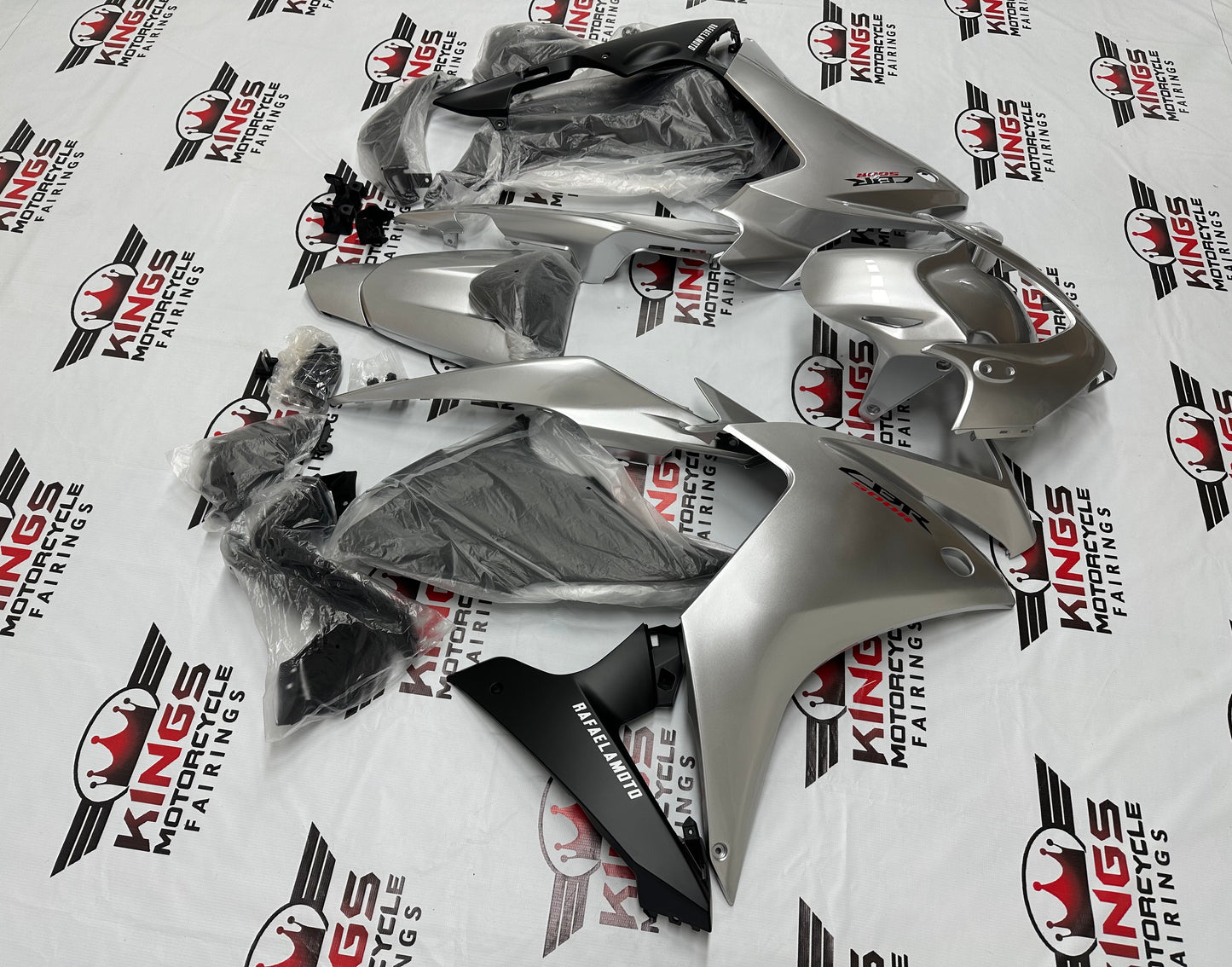 Honda CBR500R Fairings (2013-2015) Gloss Silver, Matte Black from KingsMotorcycleFairings.com