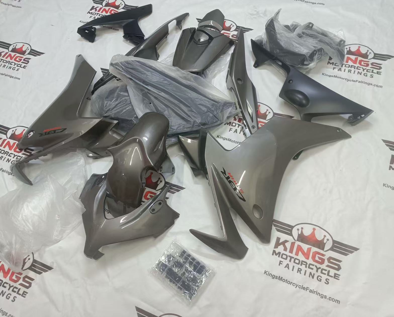 Honda CBR500R Fairings (2013-2015) Gloss Silver from KingsMotorcycleFairings.com