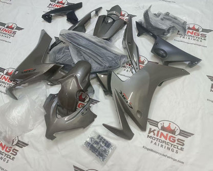 Honda CBR500R Fairings (2013-2015) Gloss Silver from KingsMotorcycleFairings.com