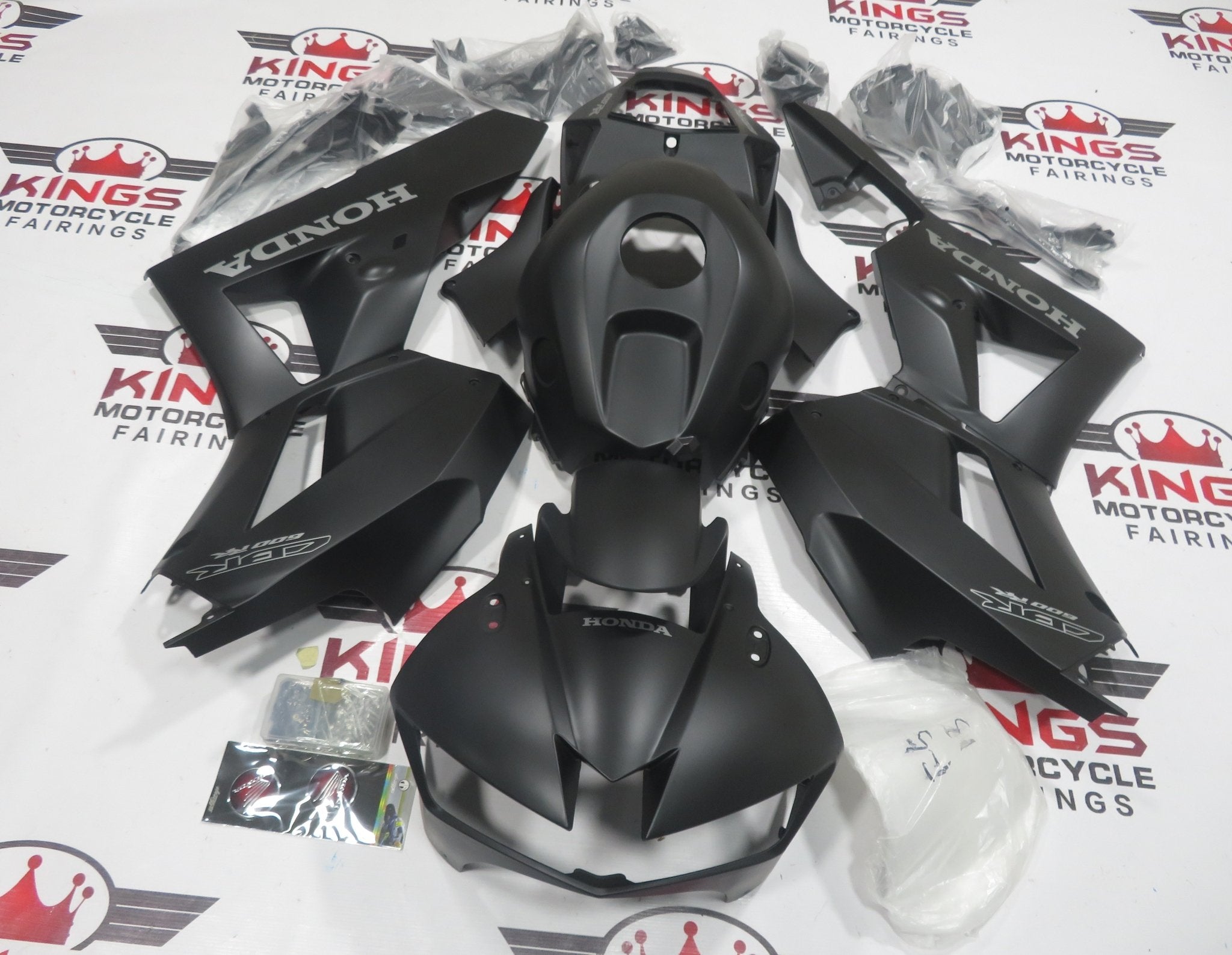 Honda CBR 600RR Fairing Kit (2024-2025) Matte Black, Silver at KingsMotorcycleFairings.com