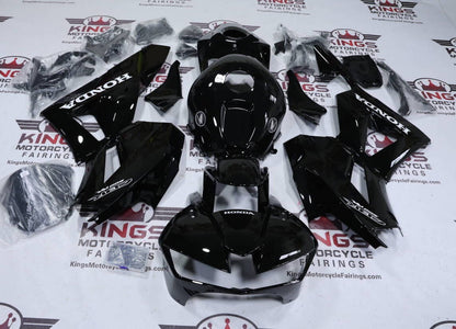 Honda CBR600RR Fairings (2024-2025) Gloss Black, White from KingsMotorcycleFairings.com