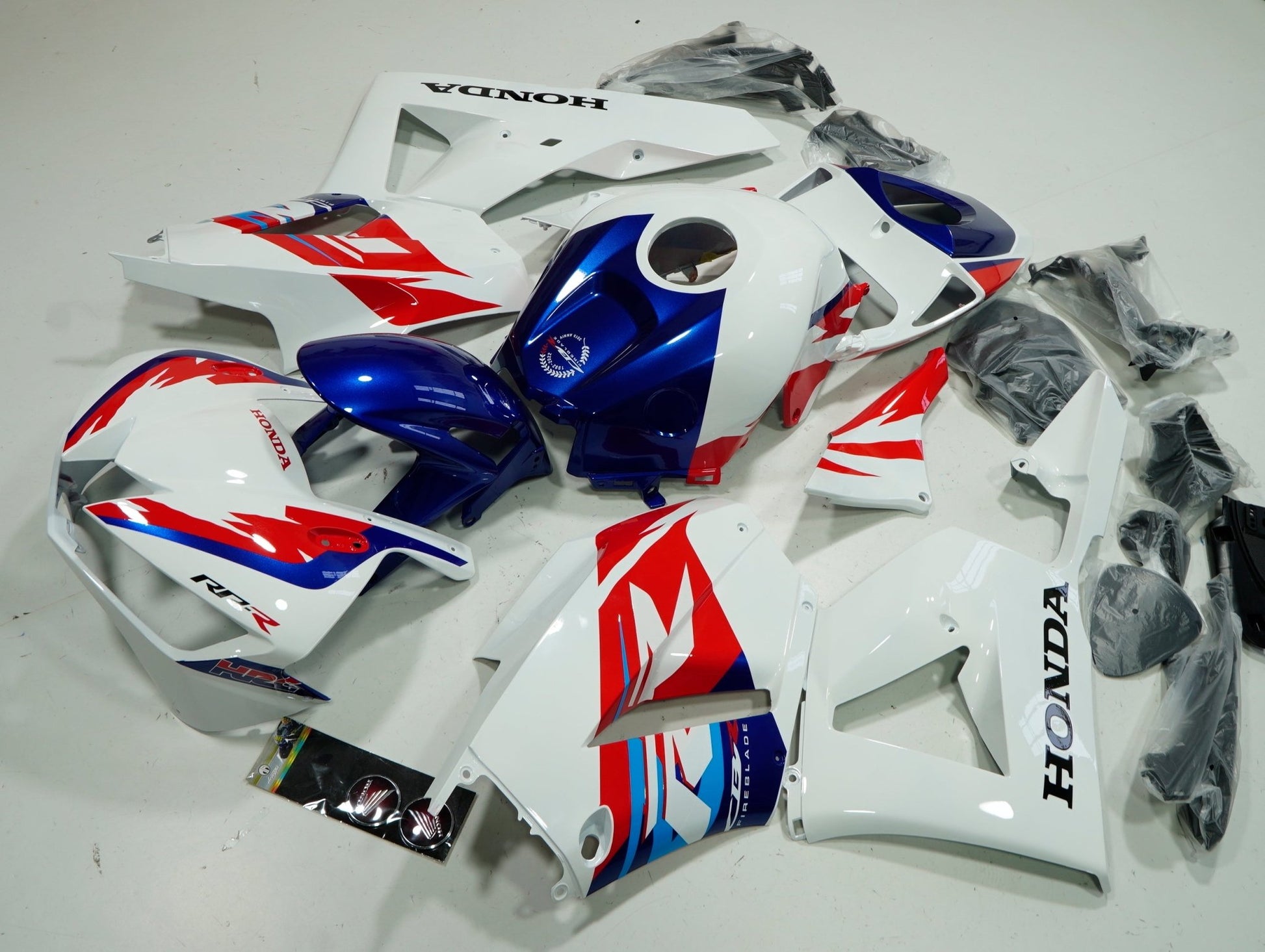 Honda CBR600RR Fairings (2024-2025) White, Red, Blue Fireblade at KingsMotorcycleFairings.com