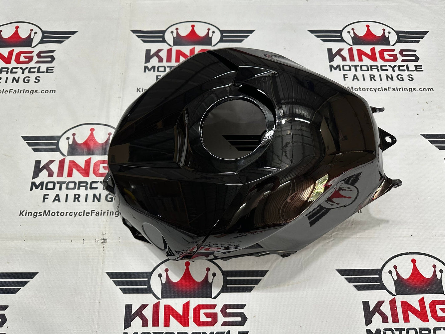 Honda CBR600RR Tank Cover Fairing (2024-2025) Gloss Black, Red at KingsMotorcycleFairings.com