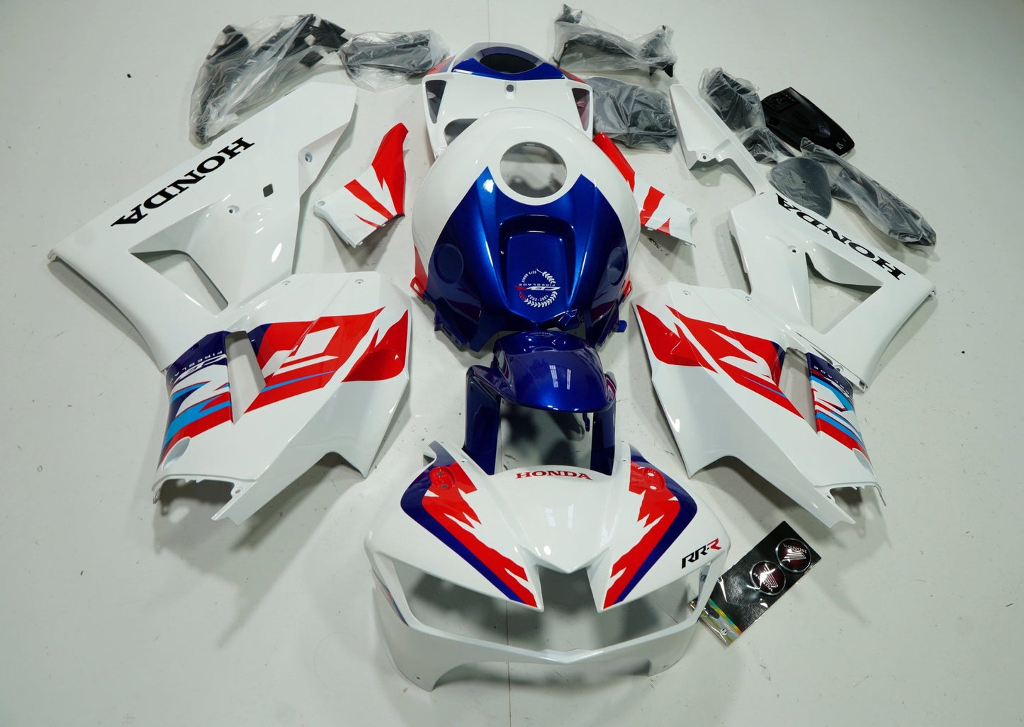 Honda CBR600RR (2026) White, Red, Blue Fireblade Fairings at KingsMotorcycleFairings.com