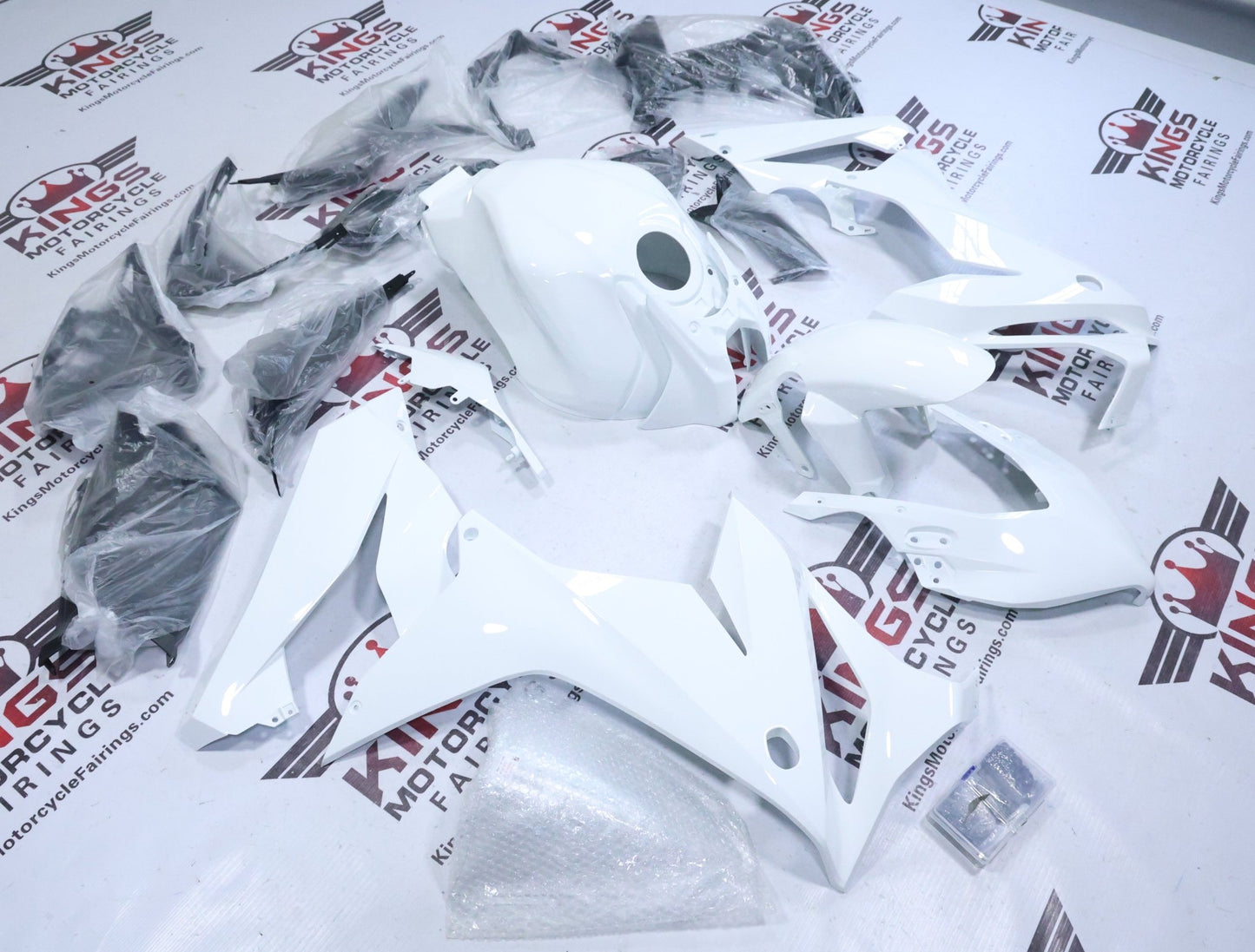Honda CBR650R Fairings (2021-2023) All White at KingsMotorcycleFairings.com