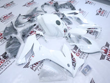 Honda CBR650R Fairings (2021-2023) All White at KingsMotorcycleFairings.com
