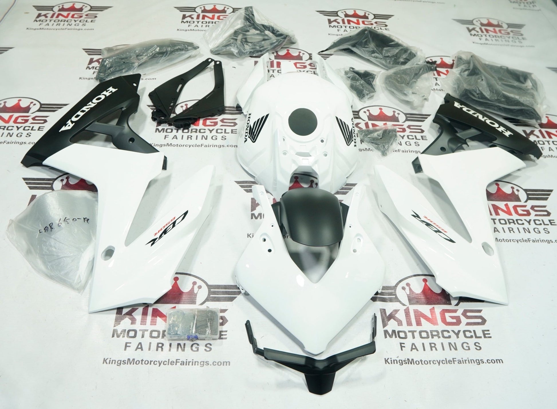 Honda CBR650R Fairings (2024-2025) White, Matte Black by KingsMotorcycleFairings.com