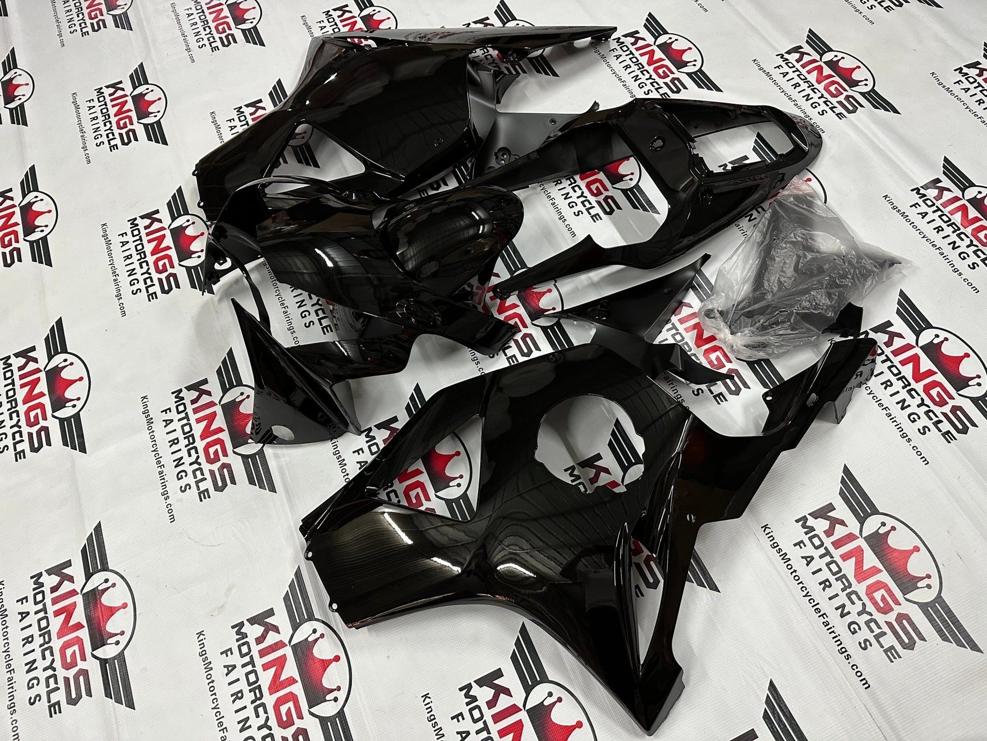Honda CBR900RR Fairing Kit (2002-2003) Black at KingsMotorcycleFairings.com