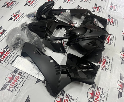 Honda CBR600RR (2005-2006) Matte Black & Gloss Black Punisher Skull Fairings at KingsMotorcycleFairings.com