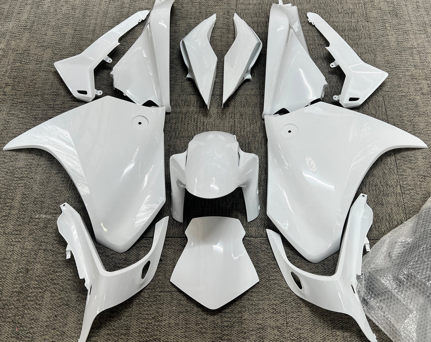 Honda VFR1200 Fairings (2010-2013) All White at KingsMotorcycleFairings.com