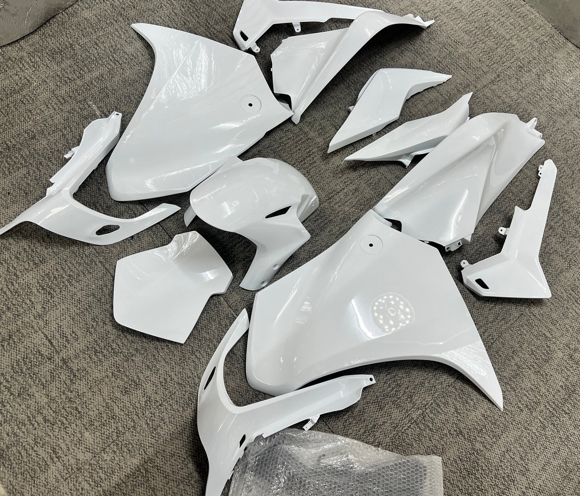Honda VFR1200 Fairings (2010-2013) All White from KingsMotorcycleFairings.com