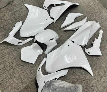 Honda VFR1200 Fairings (2010-2013) All White from KingsMotorcycleFairings.com