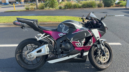 Installed Fairings for Honda CBR600RR (2026) Faux Carbon Fiber, Fuchsia Purple, Bull at KingsMotorcycleFairings.com