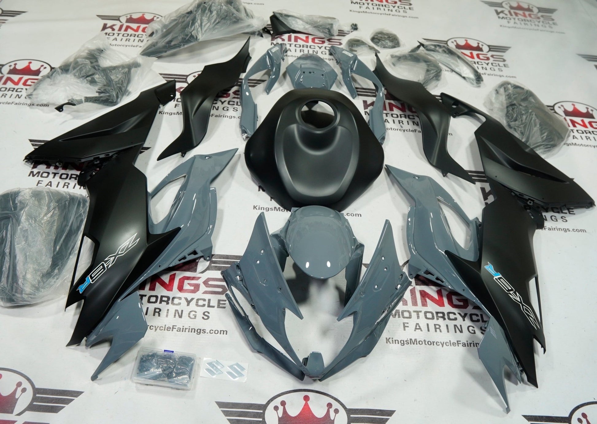 KAWASAKI NINJA ZX6R 636 Fairings (2019-2023) Matte Black, Gloss Gray at KingsMotorcycleFairings.com