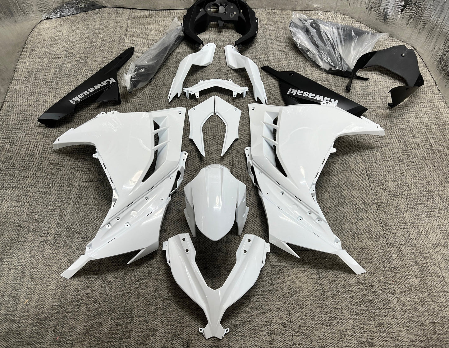 Kawasaki Ninja 300 Fairings (2013-2024) Gloss White at KingsMotorcycleFairings.com