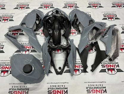 Kawasaki Ninja 400 Fairings (2018-2023) Nardo Gray, Carbon Fiber from KingsMotorcycleFairings.com