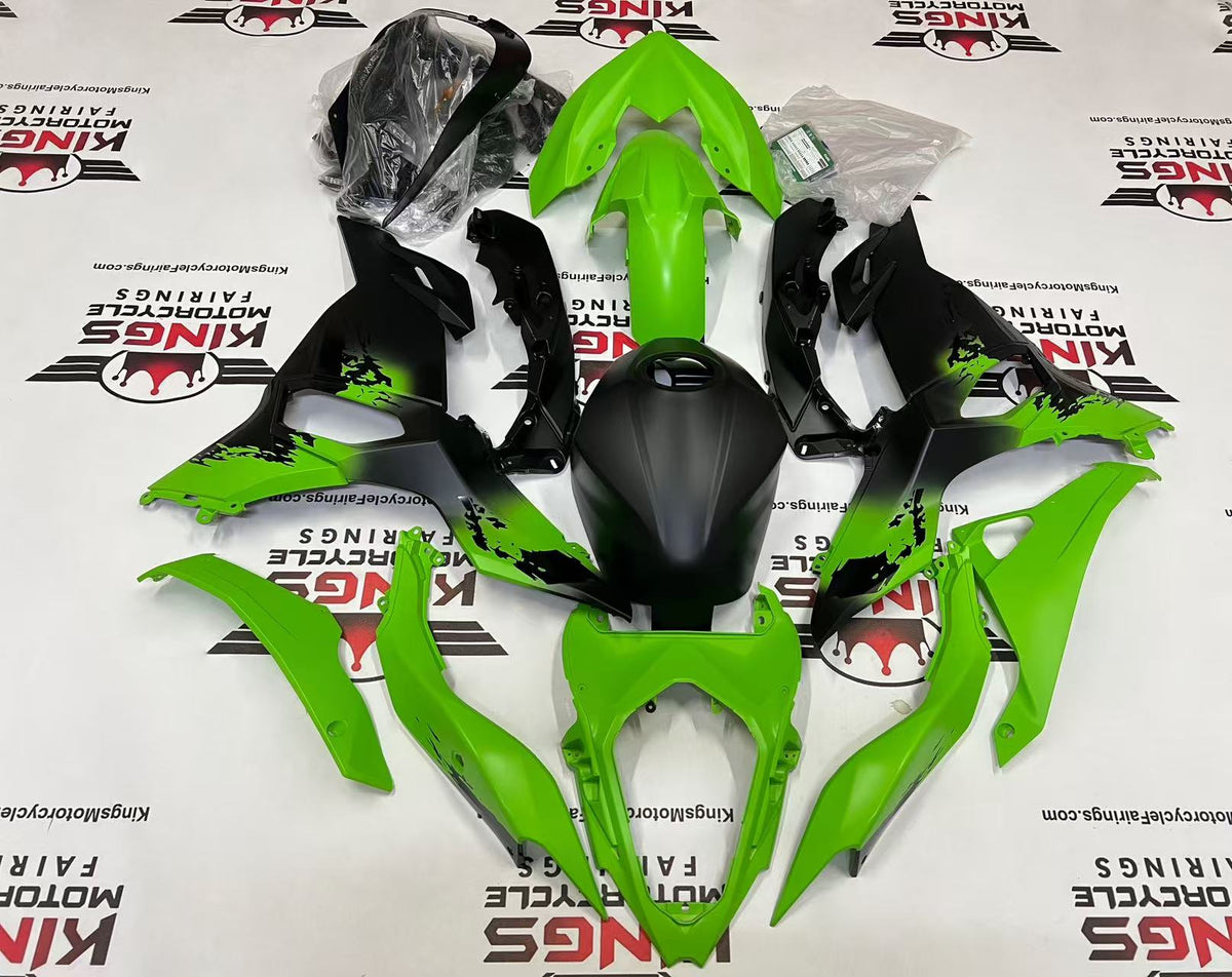 Kawasaki Ninja 500 Fairing Kit (2024-2025) Matte Green, Matte Black, Black Splash at KingsMotorcycleFairings.com