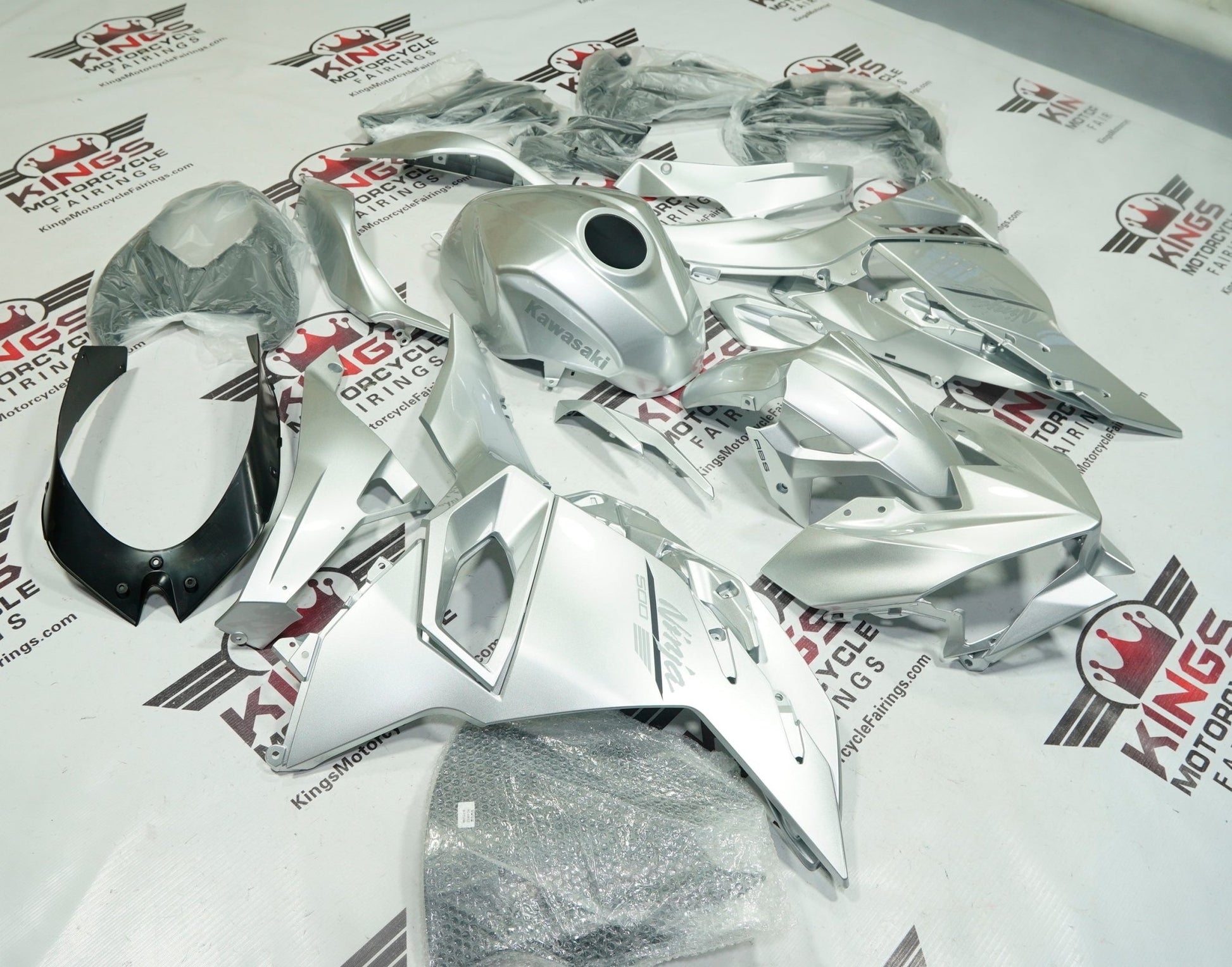 Kawasaki Ninja 500 (2024-2025) Silver Gloss from KingsMotorcycleFairings.com