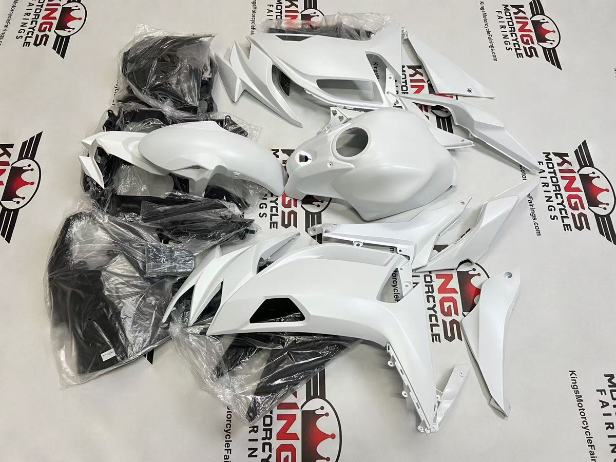 Kawasaki Ninja 650 Fairings (2020-2025) All Pearl White from KingsMotorcycleFairings.com
