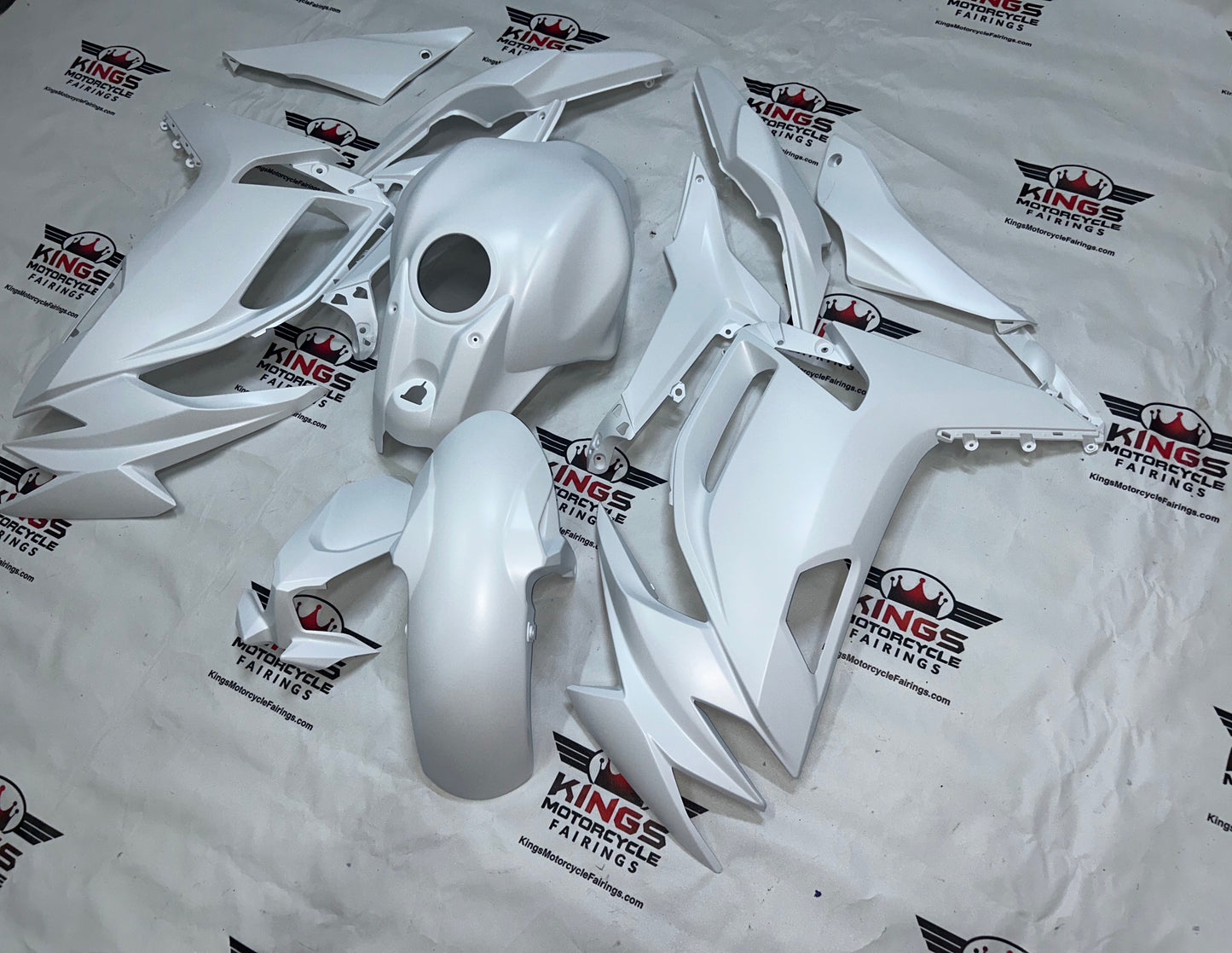 Kawasaki Ninja 650 Fairings (2020-2025) White Metallic from KingsMotorcycleFairings.com