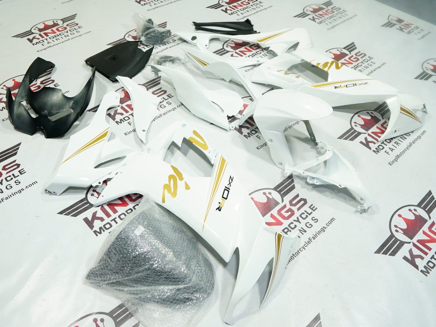Kawasaki Ninja ZX-10R Fairings (2008-2010) White Metallic, Gold at KingsMotorcycleFairings.com