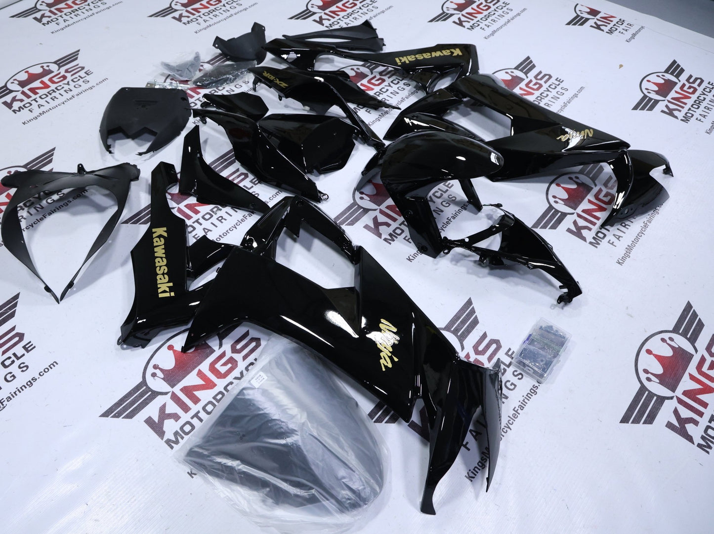 Kawasaki Ninja ZX10R Fairings (2008-2010) Black, Gold Metallic from KingsMotorcycleFairings.com