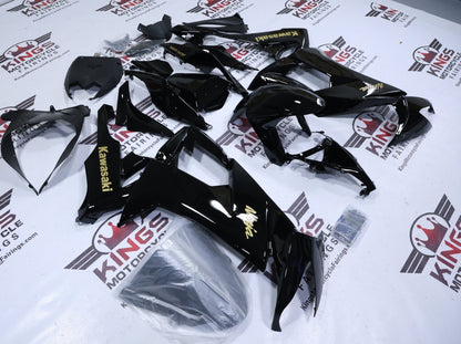 Kawasaki Ninja ZX10R Fairings (2008-2010) Black, Gold Metallic from KingsMotorcycleFairings.com