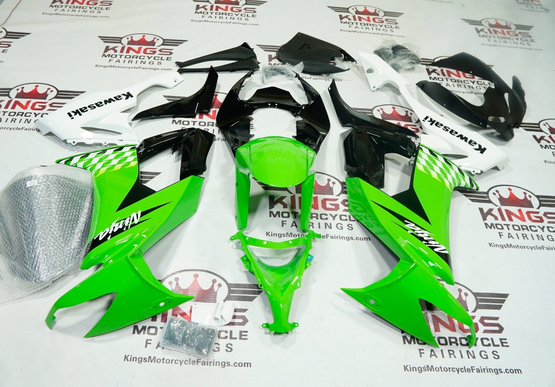Kawasaki Ninja ZX10R Fairings (2008-2010) Green, Black, White Checkered at KingsMotorcycleFairings.com