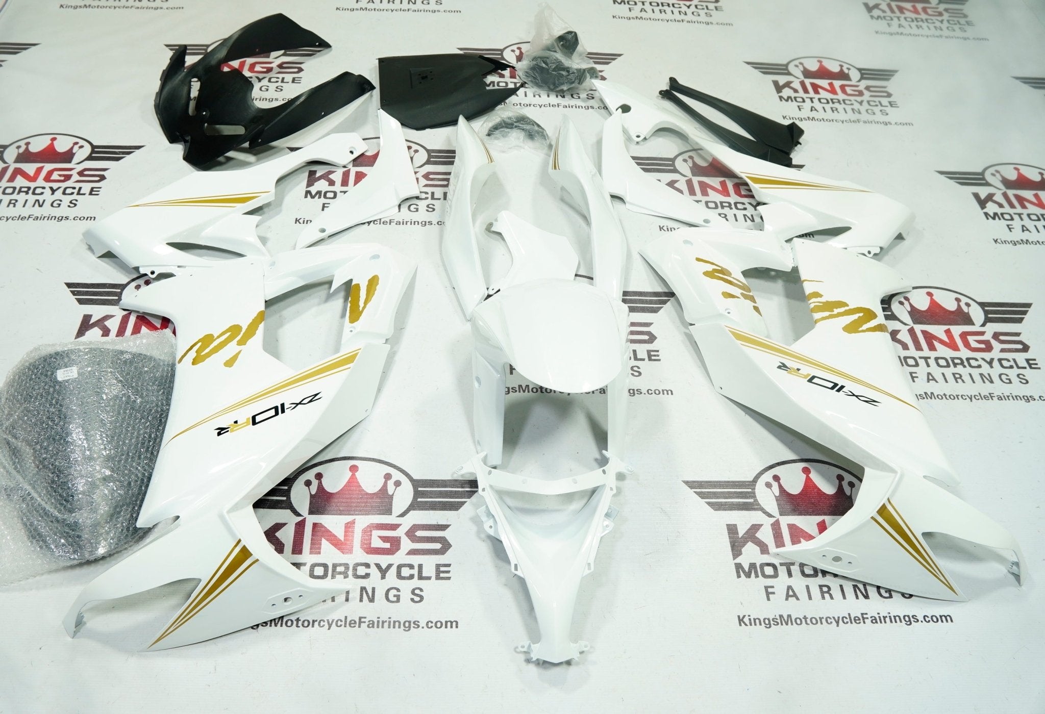 Kawasaki Ninja ZX10R Fairings (2008-2010) White Metallic, Gold at KingsMotorcycleFairings.com
