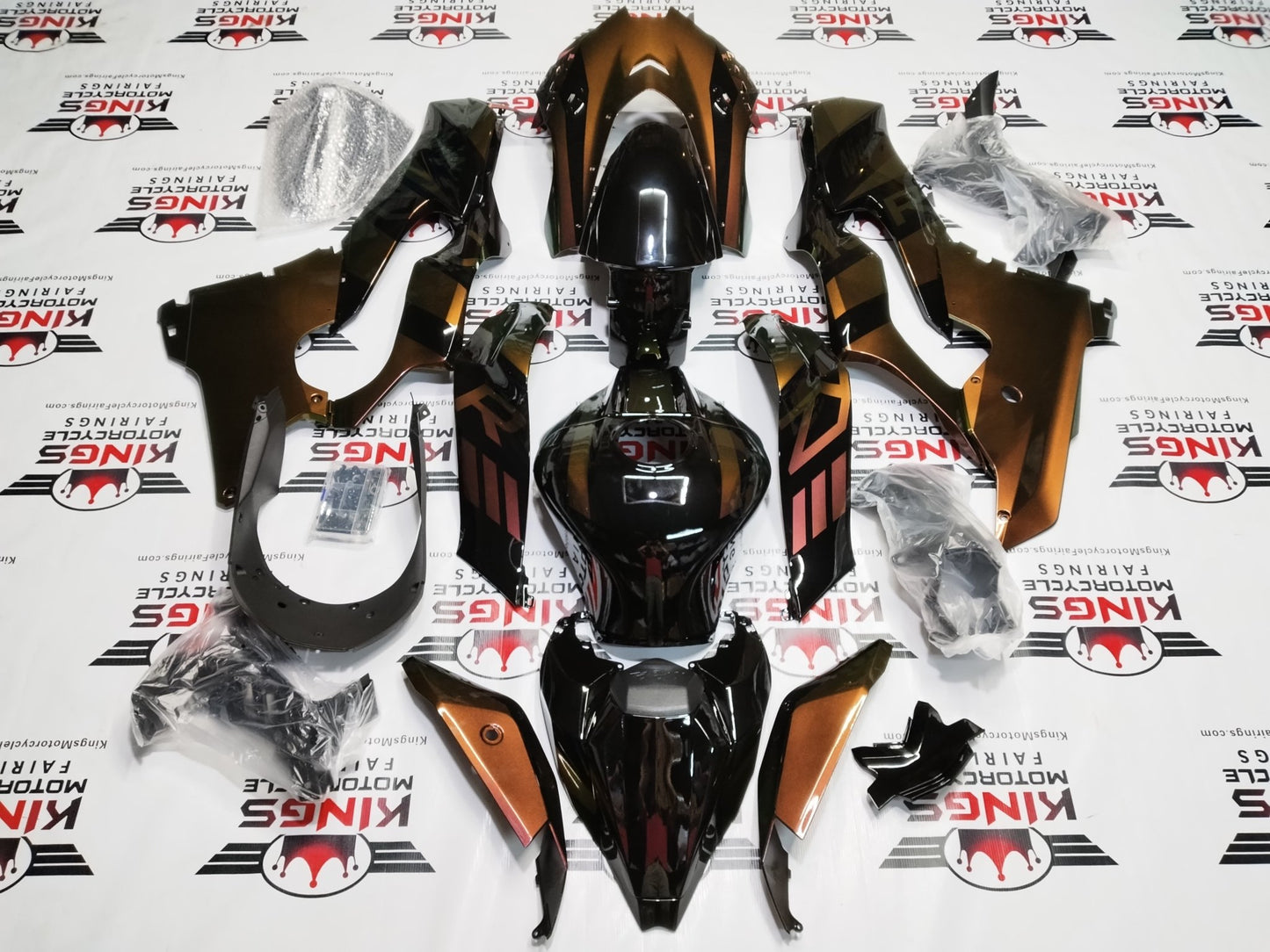 Kawasaki Ninja ZX10R Fairings (2021-2025) Gold, Pink Chameleon from KingsMotorcycleFairings.com