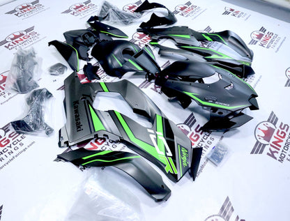 Kawasaki Ninja ZX10R Fairings (2021-2025) Matte Black, Gray, Green Stripe at KingsMotorcycleFairings.com
