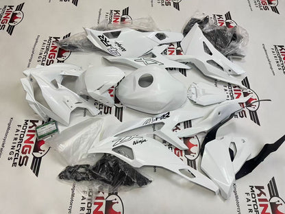 Kawasaki Ninja ZX4RR Fairings (2019-2025) Gloss White, Black from KingsMotorcycleFairings.com