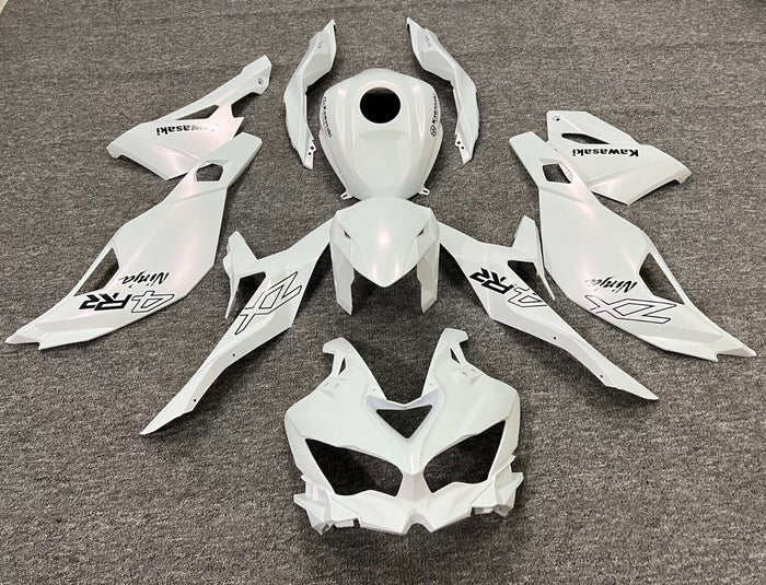 Kawasaki Ninja ZX4RR Fairings (2019-2025) Pearl White, Black at KingsMotorcycleFairings.com