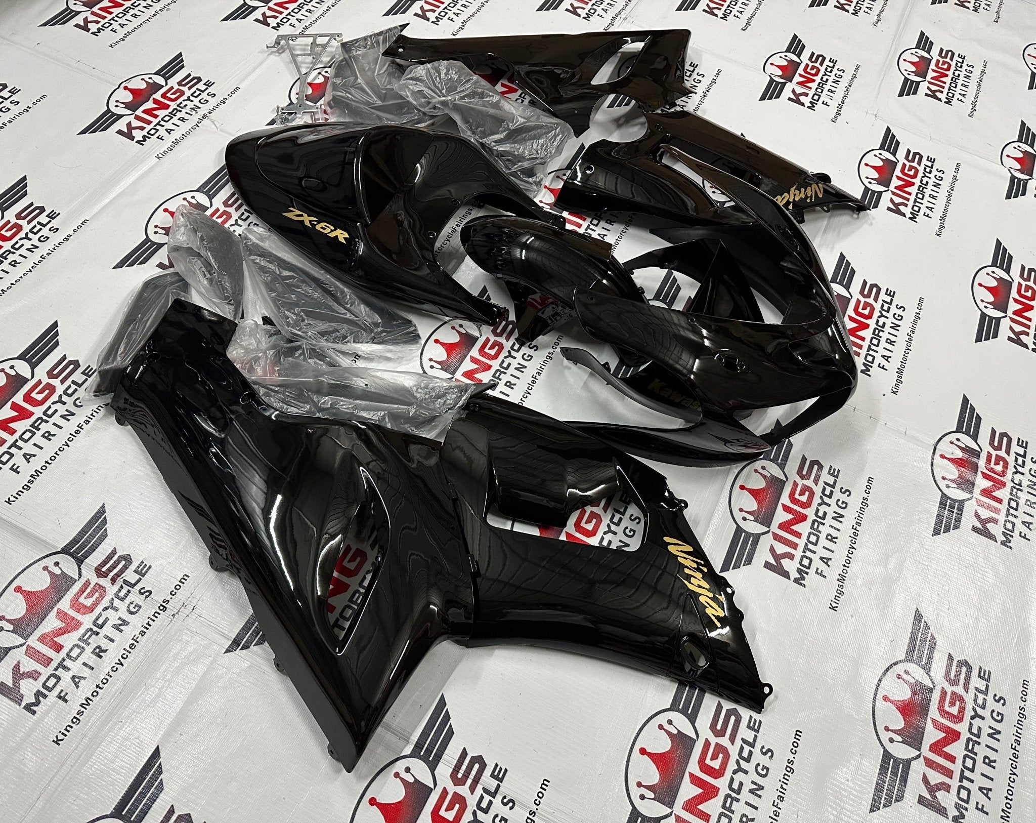 Fairings for Kawasaki Ninja ZX6R 636 (2005-2006) Black, Gold