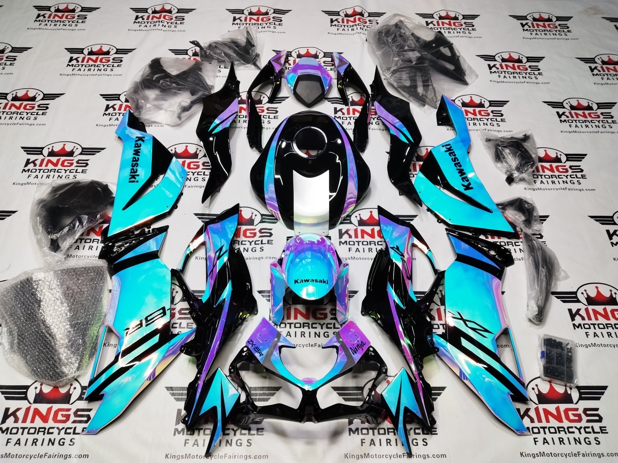Kawasaki Ninja ZX6R 636 Fairings (2019-2023) Chameleon Chrome Blue, Pink at KingsMotorcycleFairings.com
