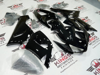 All Gloss Black Kawasaki Ninja ZX6R 636 Fairings (2005-2006) from KingsMotorcycleFairings.com