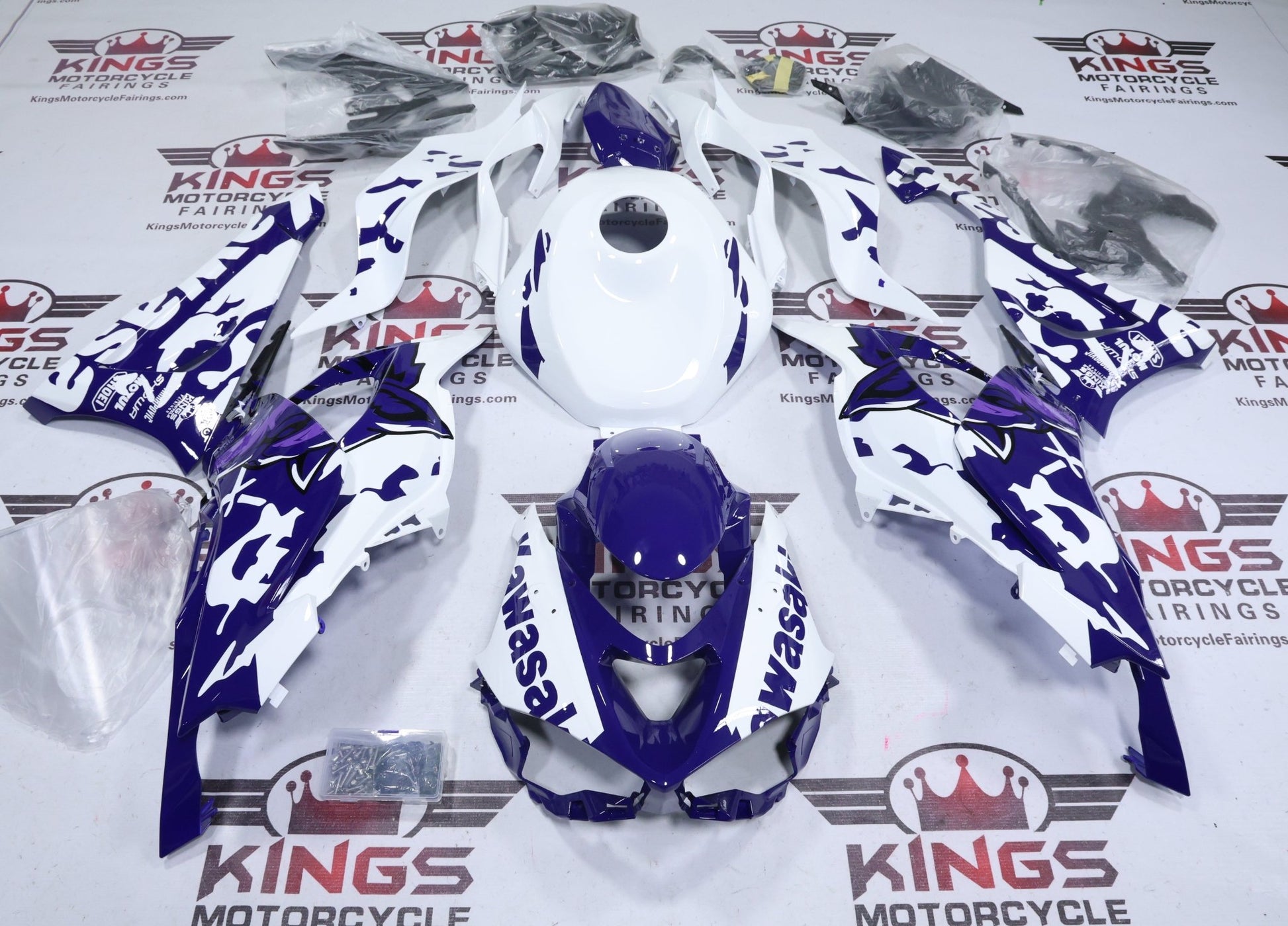 Kawasaki Ninja ZX6R (2024-2025) Purple Wolf, White at KingsMotorcycleFairings.com