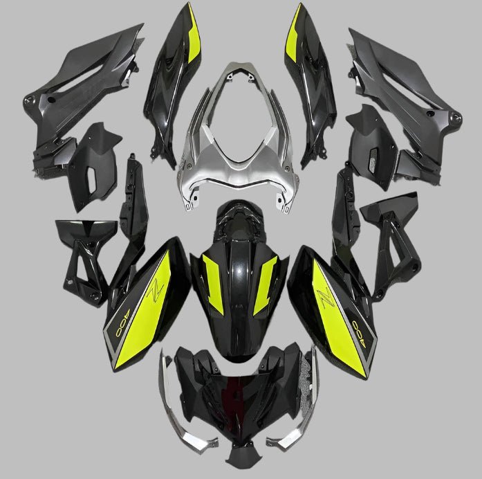 Kawasaki Z400 Fairings (2018-2024) Black, Yellow, Silver from KingsMotorcycleFairings.com