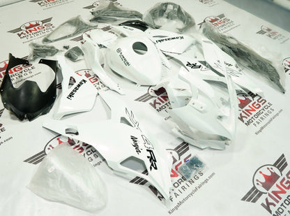 Kawasaki ZX4RR Fairing Kit (2019-2025) Pearl White, Black Gloss at KingsMotorcycleFairings.com