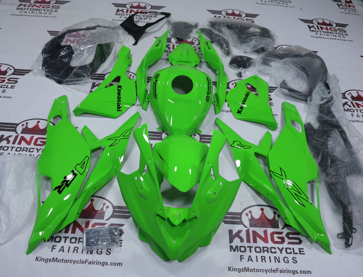 Kawasaki ZX4RR Fairings (2019-2025) Green KRT at KingsMotorcycleFairings.com