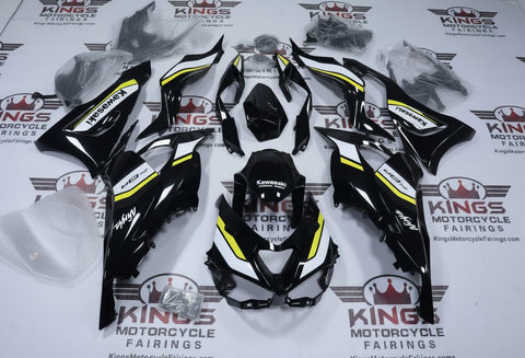 Kawasaki ZX6R 636 Fairings (2024-2025) Black, White, Yellow at KingsMotorcycleFairings.com