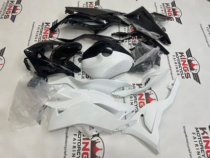Kawasaki ZX6R 636 Fairings (2026) Black, White Half Split at KingsMotorcycleFairings.com