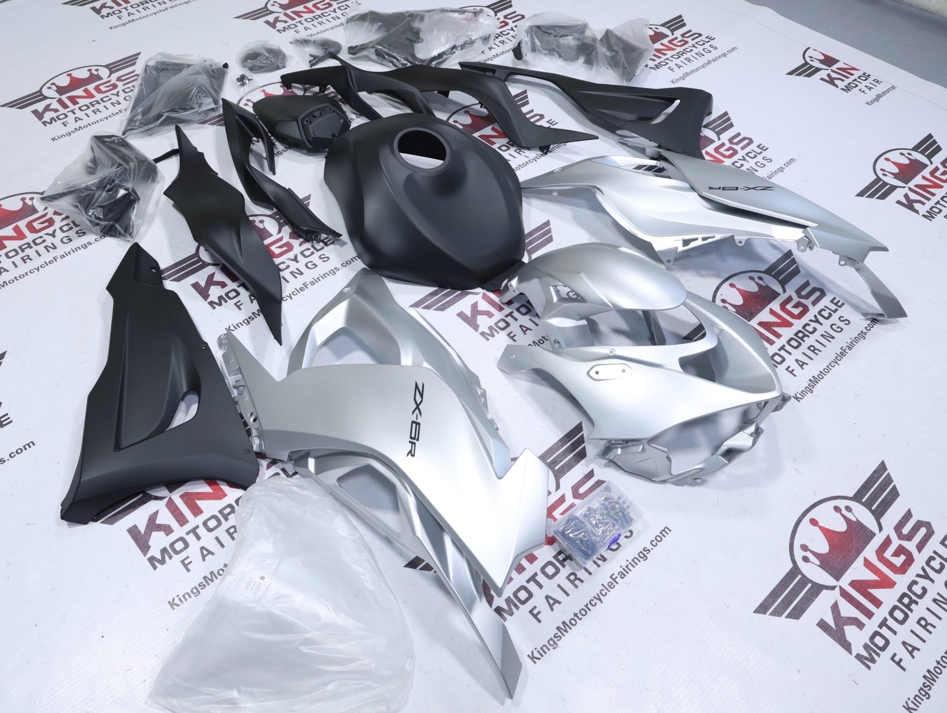 Kawasaki ZX6R Fairings (2024-2025) Silver, Matte Black from KingsMotorcyceFairings.com