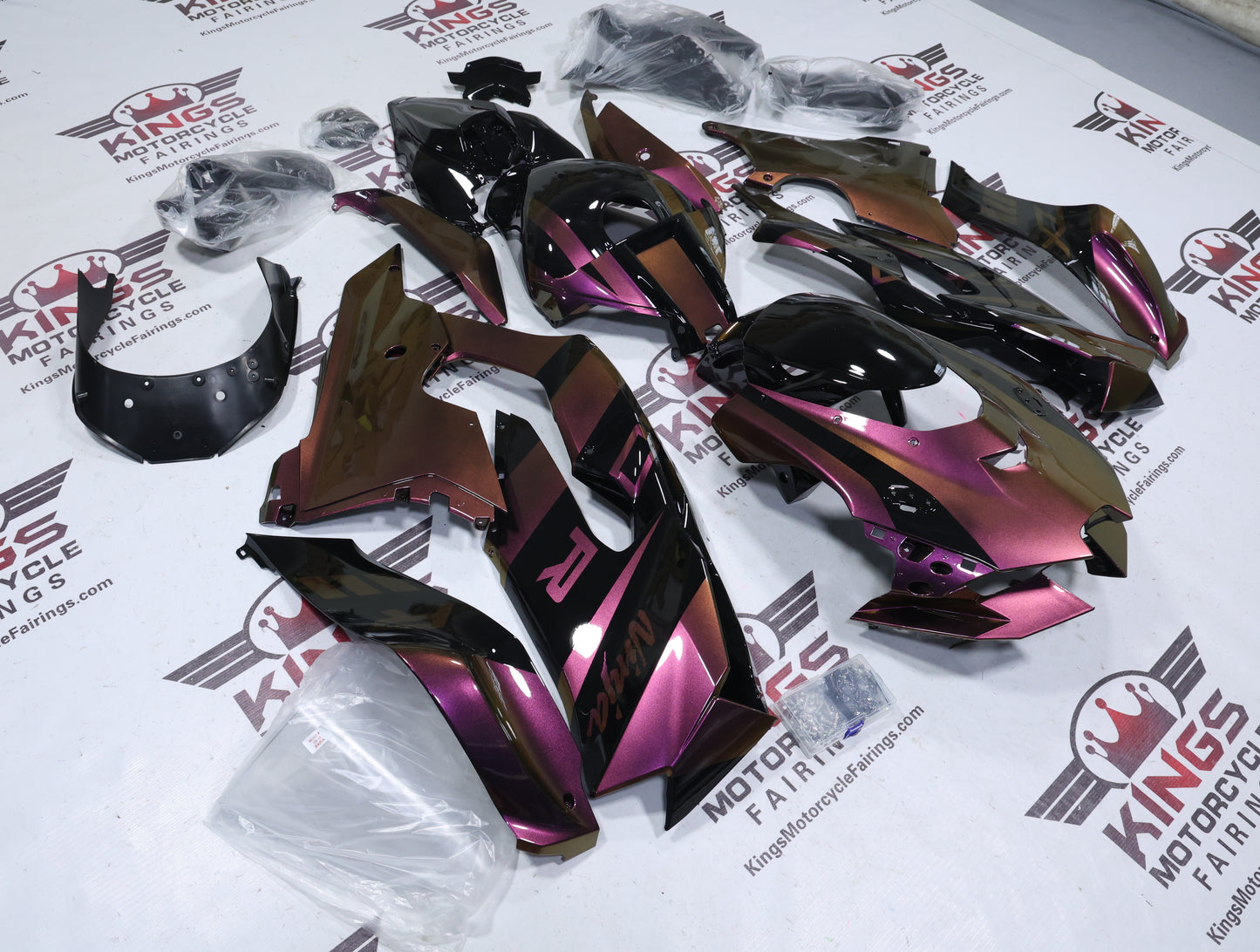 Kawasaki Ninja ZX10R Fairings (2021-2025) Chameleon Pink, Gold, Black at KingsMotorcycleFairings.com