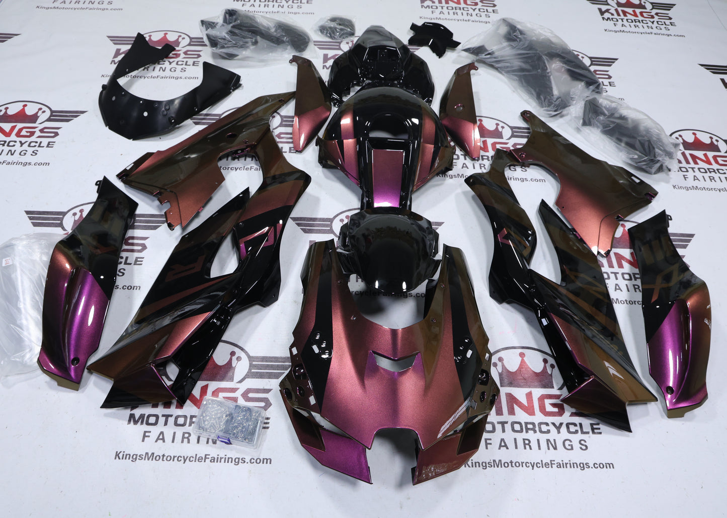 Kawasaki Ninja ZX10R Fairings (2021-2025) Chameleon Pink, Gold, Black from KingsMotorcycleFairings.com